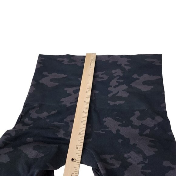 Spanx Look At Me‎ Now Leggings XL Black Camo Shaping Tummy Control Seamless - Picture 9 of 10